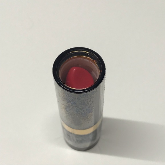 Revlon Super Lustrous Lipstick #810 Pink Sizzle *Price Firm* - Picture 2 of 5